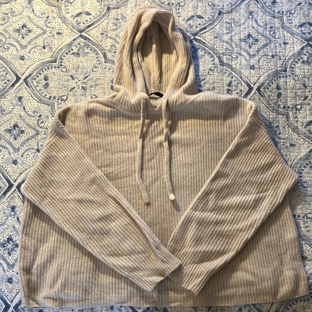 Jenni Kayne 100% Cashmere hoodie sweater